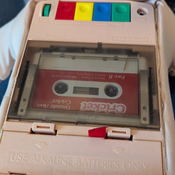 Vintage 1986 Playmates Cricket Talking Doll – Complete in Box, Working - Picture 6 of 14